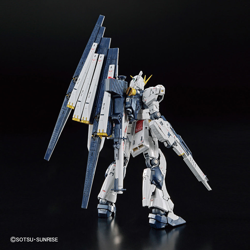 RG 1/144 - Gundam Base Limited - RX-93 NU Gundam (Titanium Finish)-3