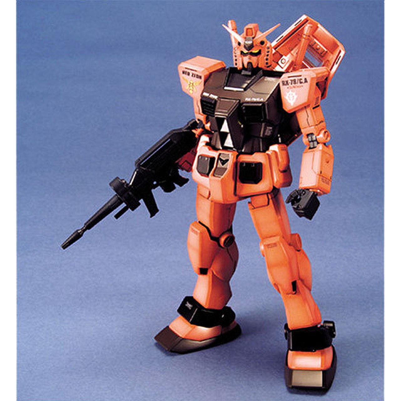 GUNDAM - MG 1/100 - RX-78-2 Gundam (Char's Color)